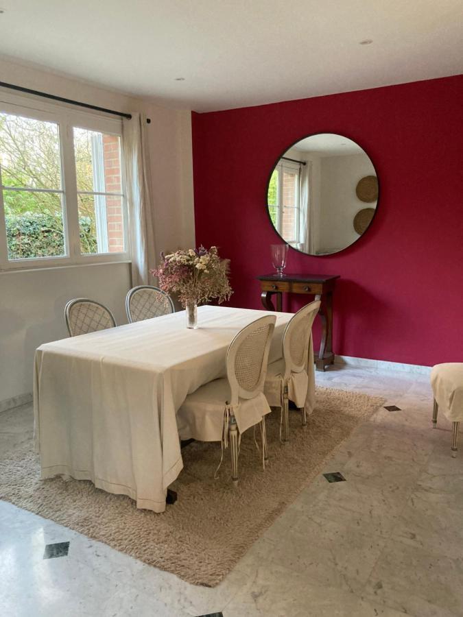 Bed and Breakfast Les Glycines Croix Экстерьер фото